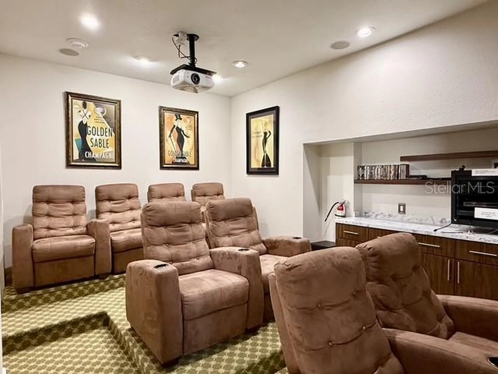 11594 Westwood Boulevard Orlando FL 32821
