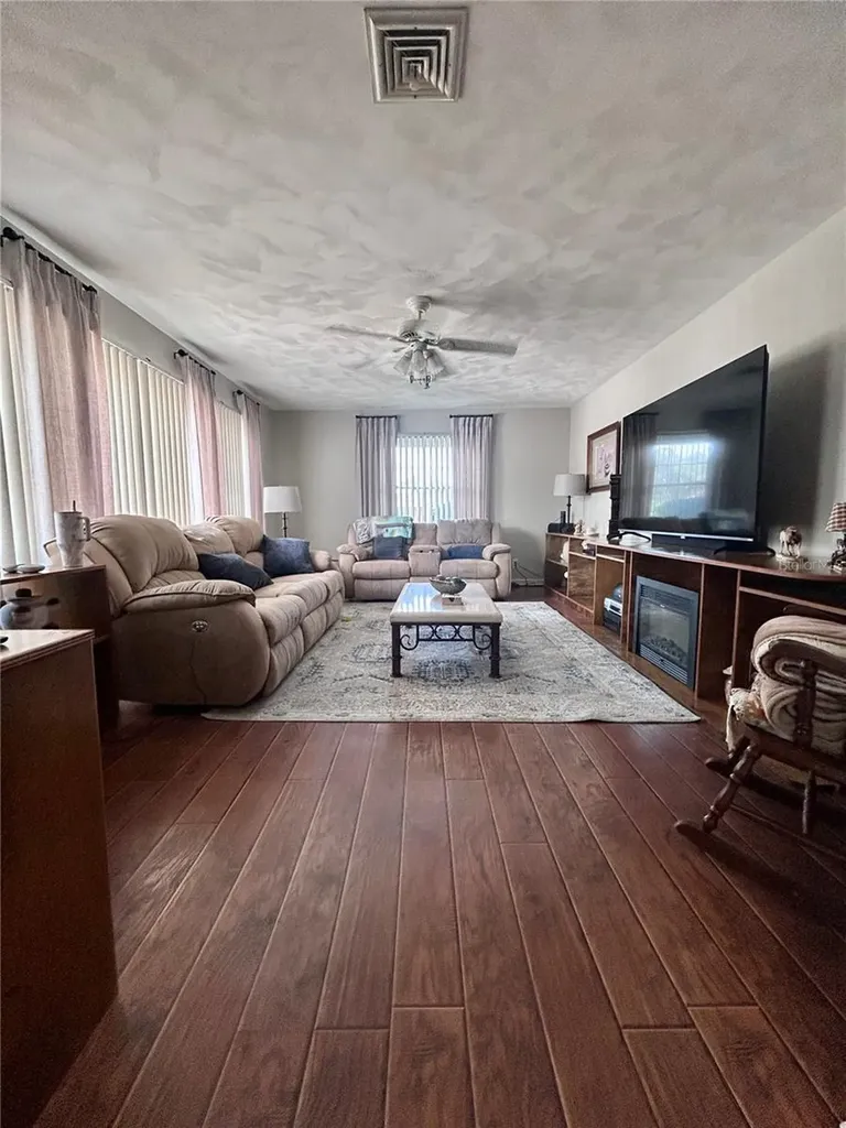 1826 6th Street SE Winter Haven FL 33880