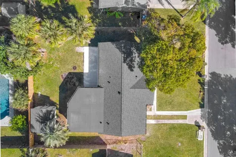 140 Juarez Drive Kissimmee FL 34743