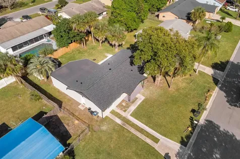 140 Juarez Drive Kissimmee FL 34743