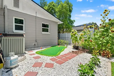 315 W Lambright Street Tampa FL 33604