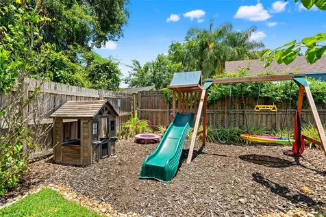 315 W Lambright Street Tampa FL 33604