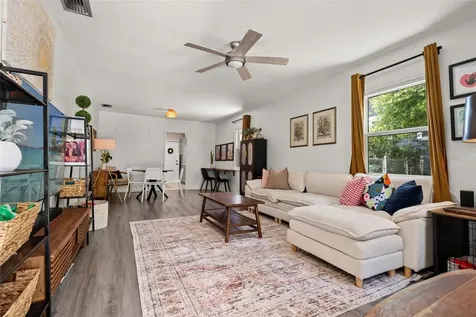 315 W Lambright Street Tampa FL 33604