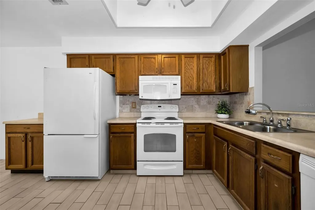 3477 Hillmoor Drive Palm Harbor FL 34685