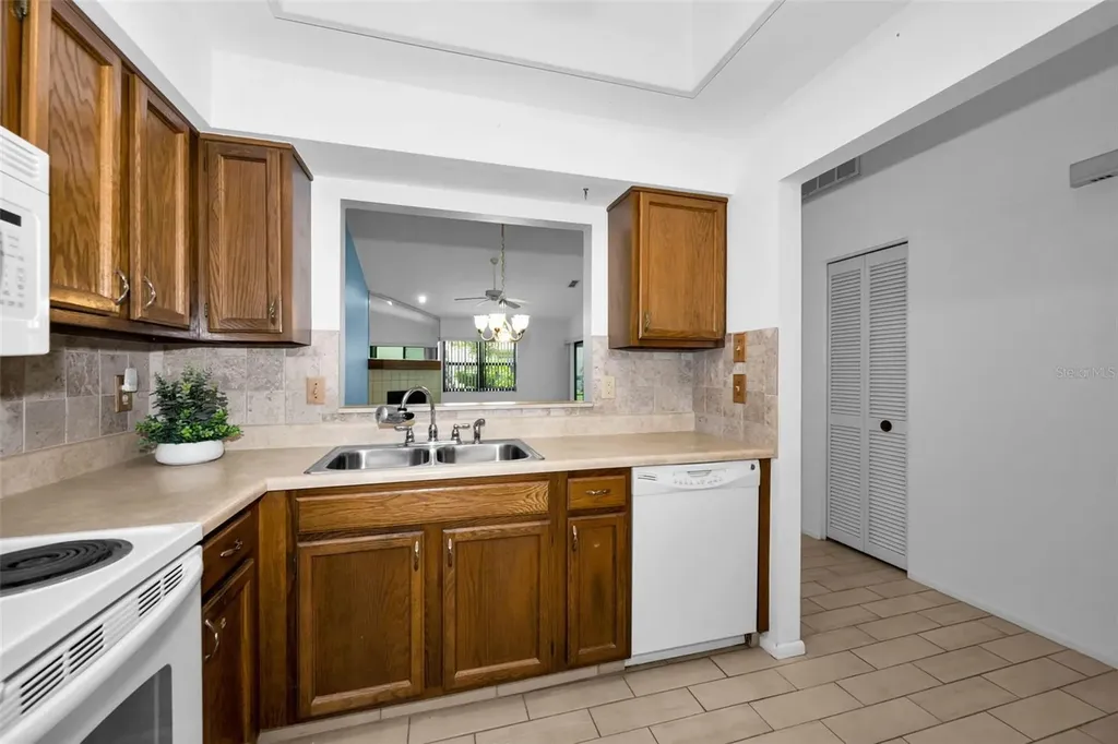 3477 Hillmoor Drive Palm Harbor FL 34685