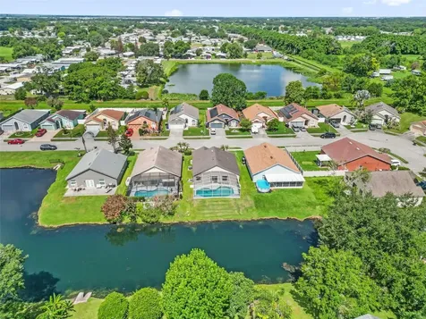 2927 Cool Breeze Circle St Cloud FL 34769