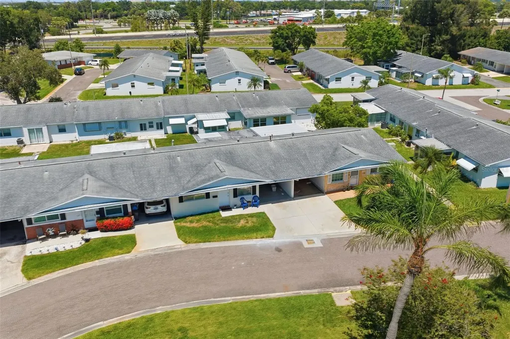 10013 Dahlia St N Pinellas Park FL 33782