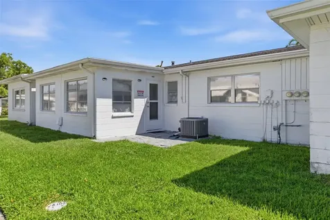 10013 Dahlia St N Pinellas Park FL 33782