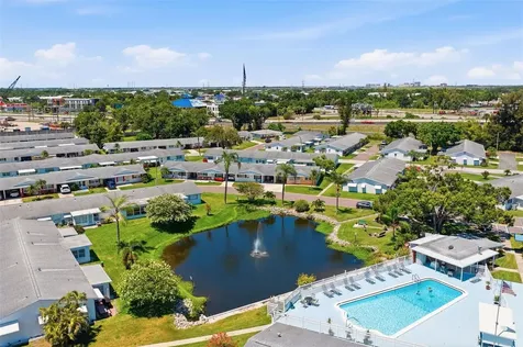 10013 Dahlia St N Pinellas Park FL 33782