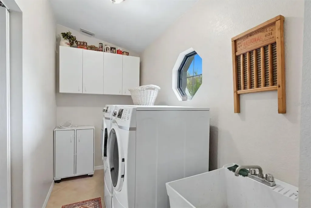 3227 N Biscayne Drive North Port FL 34291