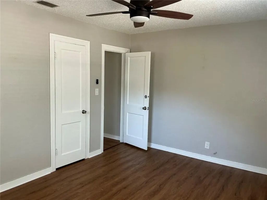 3919 1st Avenue N St Petersburg FL 33713