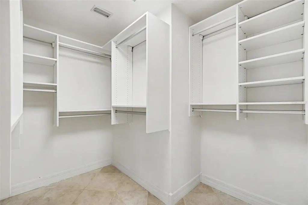 12001 SW Kingsway Circle Lake Suzy FL 34269