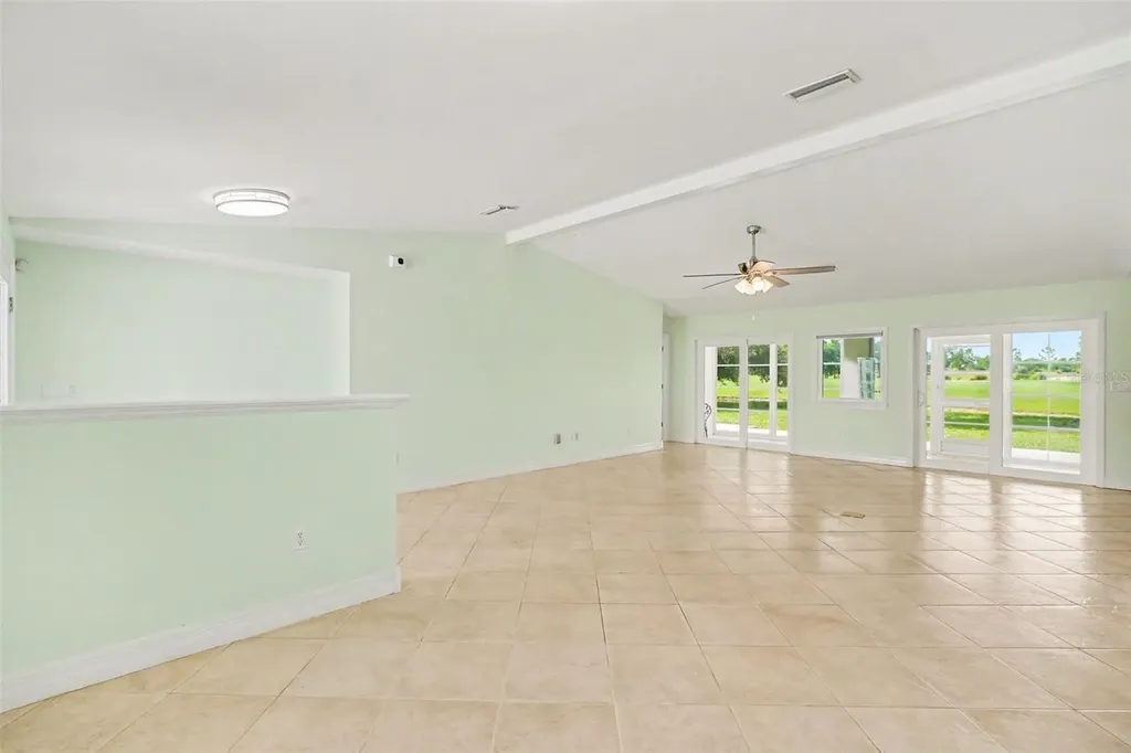 12001 SW Kingsway Circle Lake Suzy FL 34269