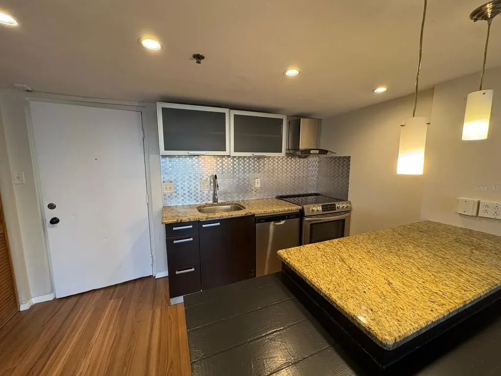 701 S Madison Avenue Clearwater FL 33756