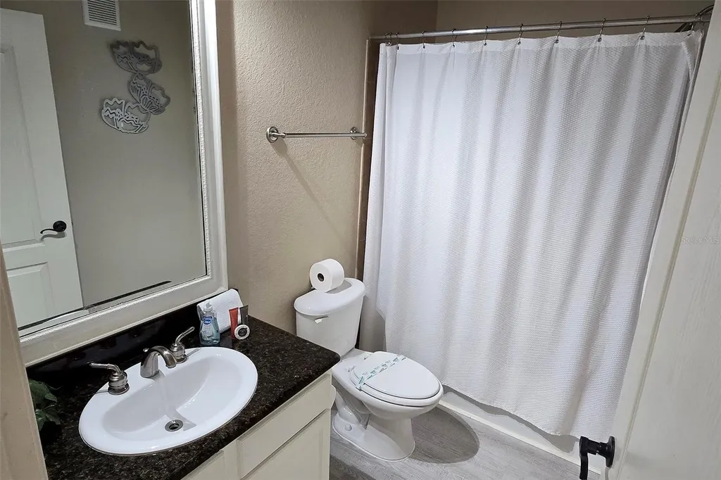 912 Charo Parkway Davenport FL 33897