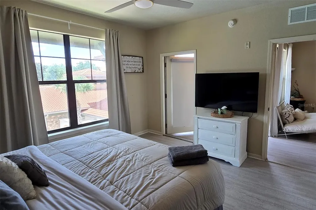 912 Charo Parkway Davenport FL 33897