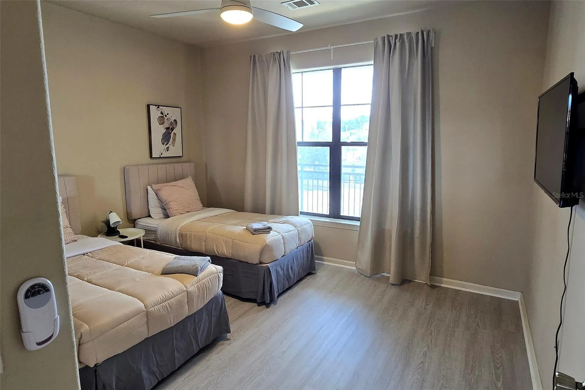 912 Charo Parkway Davenport FL 33897