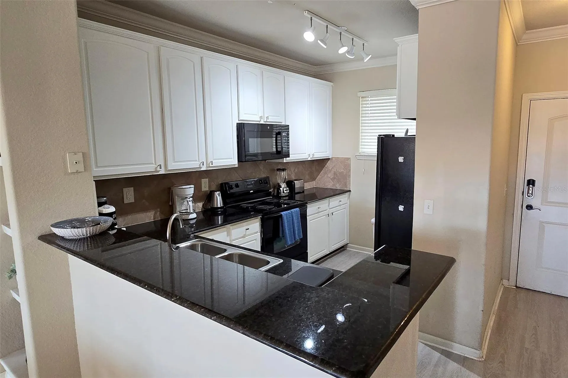 912 Charo Parkway Davenport FL 33897