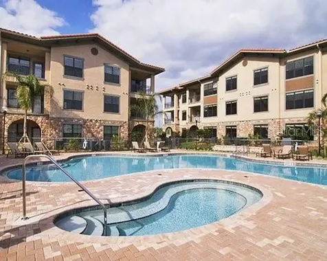 912 Charo Parkway Davenport FL 33897