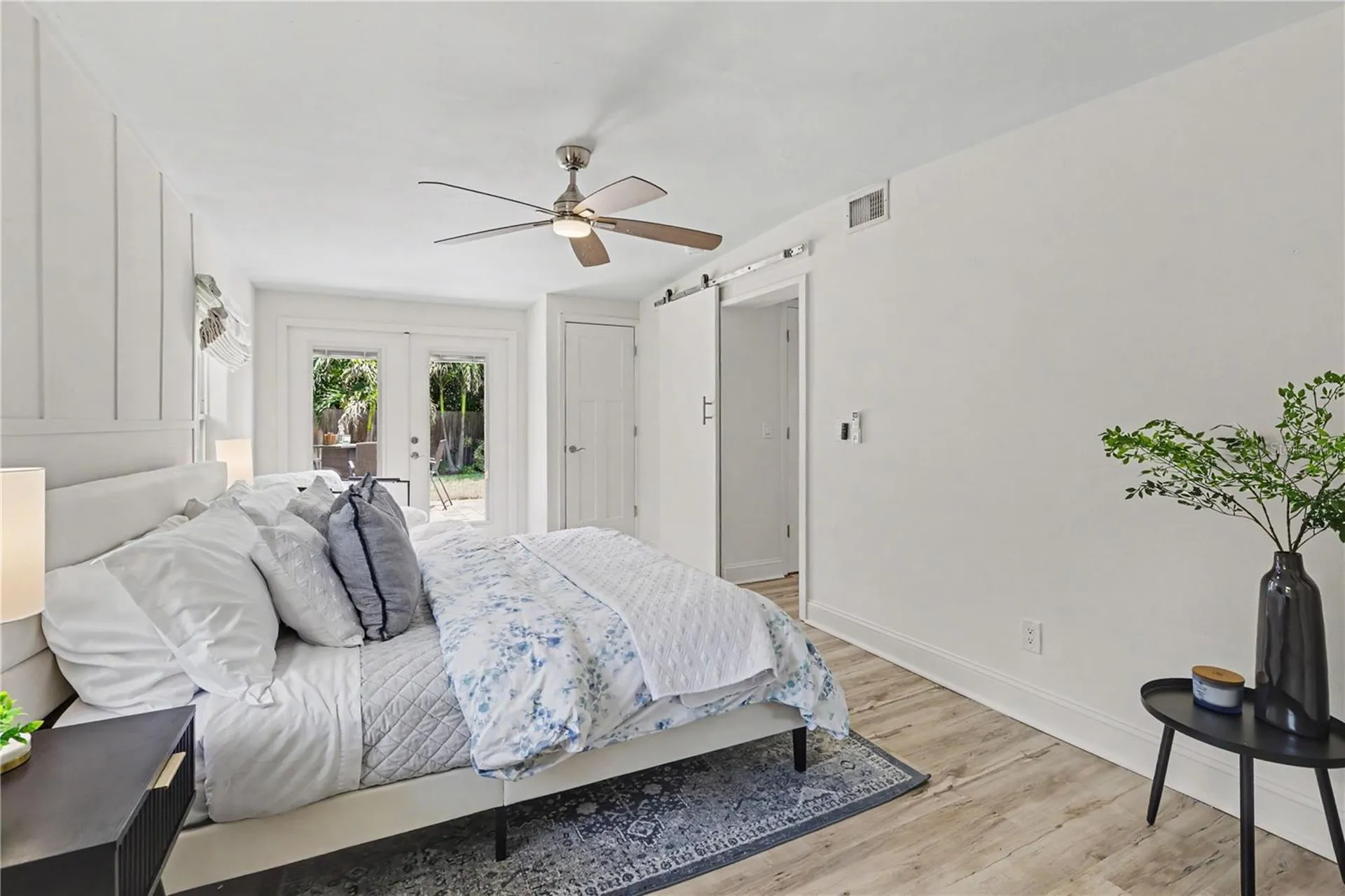 3511 W Azeele Street Tampa FL 33609