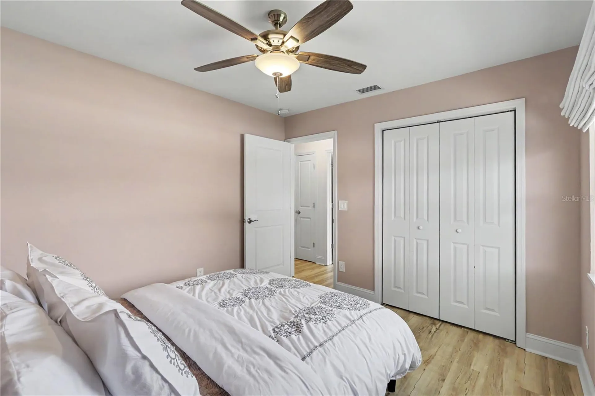 3511 W Azeele Street Tampa FL 33609