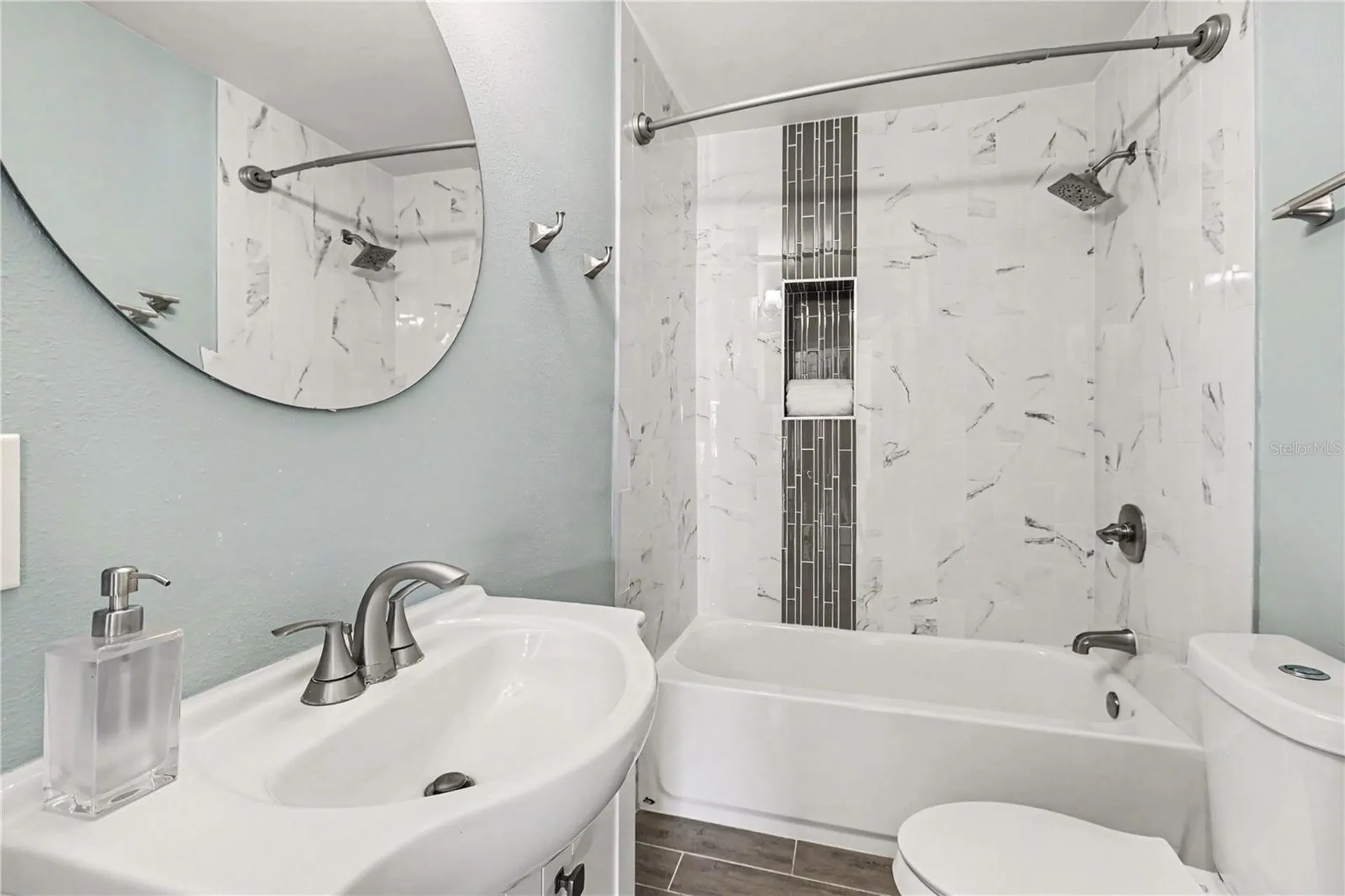 3511 W Azeele Street Tampa FL 33609