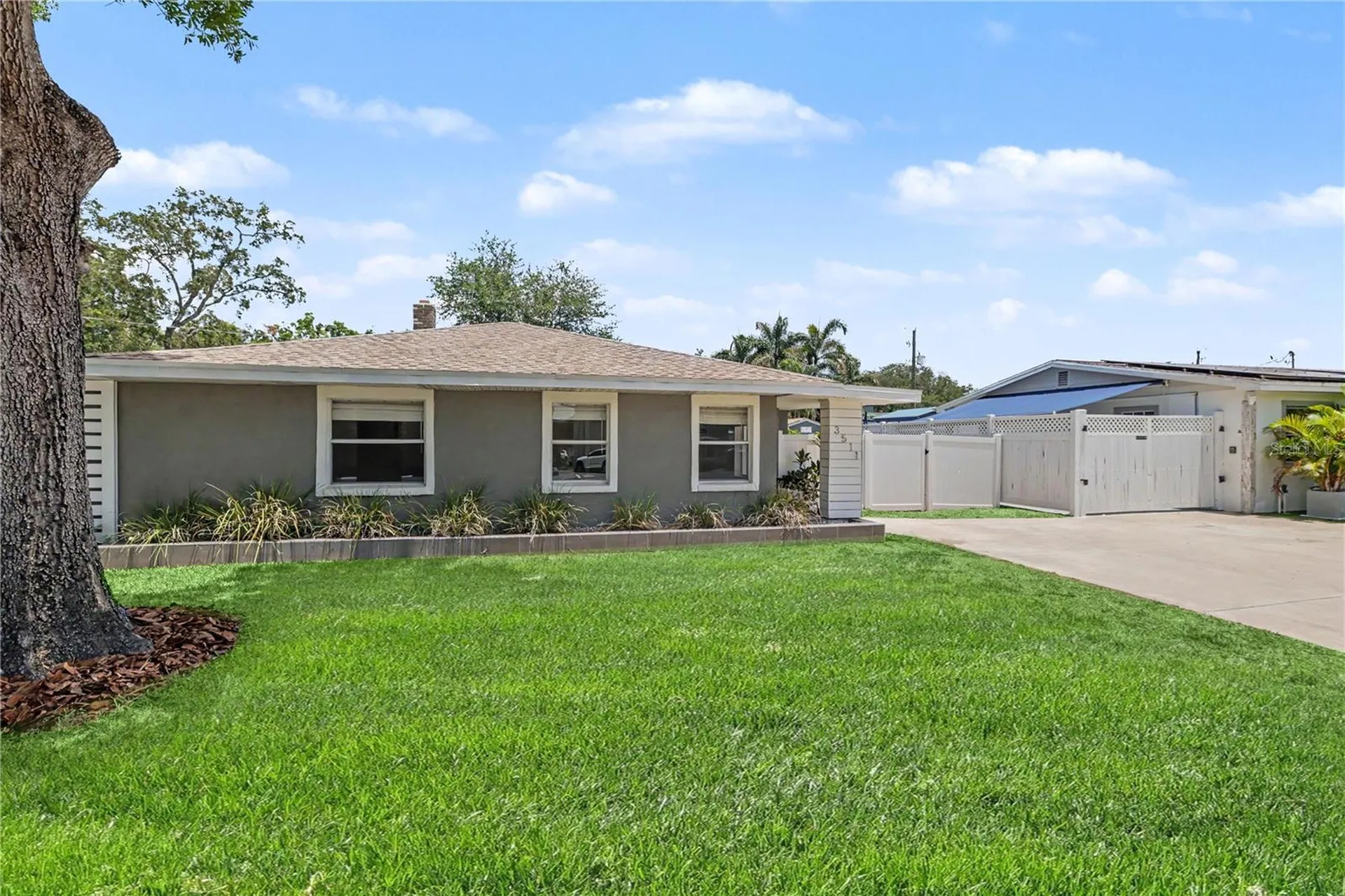 3511 W Azeele Street Tampa FL 33609