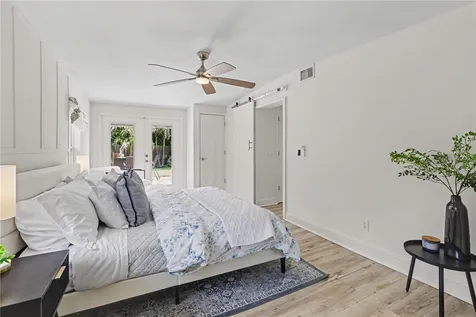 3511 W Azeele Street Tampa FL 33609