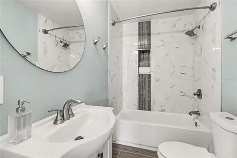 3511 W Azeele Street Tampa FL 33609