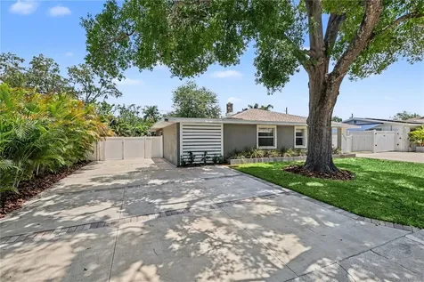 3511 W Azeele Street Tampa FL 33609