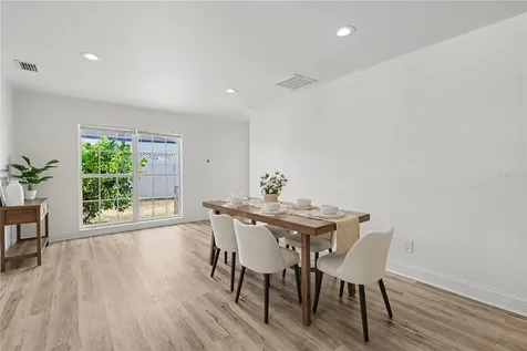 3511 W Azeele Street Tampa FL 33609