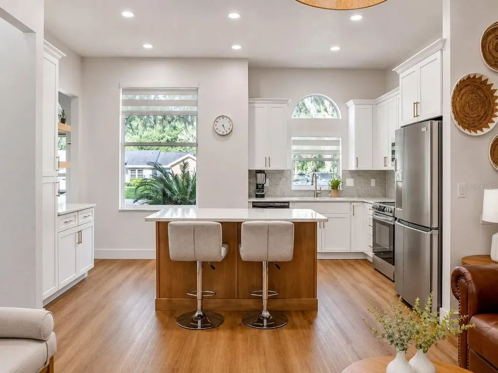 297 N Lake Jessup Avenue Oviedo FL 32765