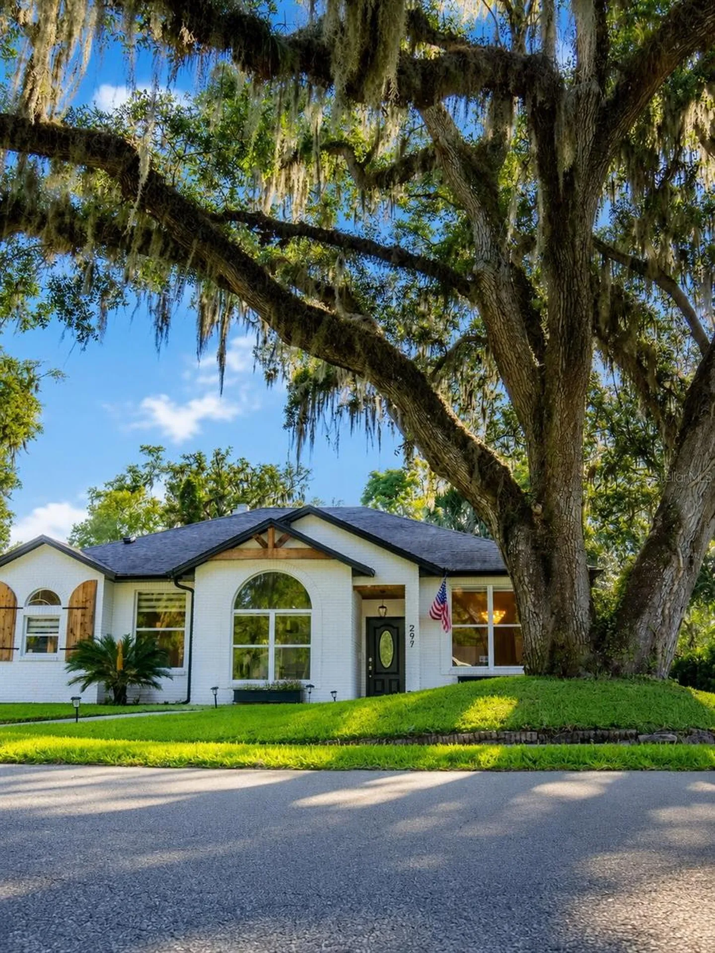 297 N Lake Jessup Avenue Oviedo FL 32765