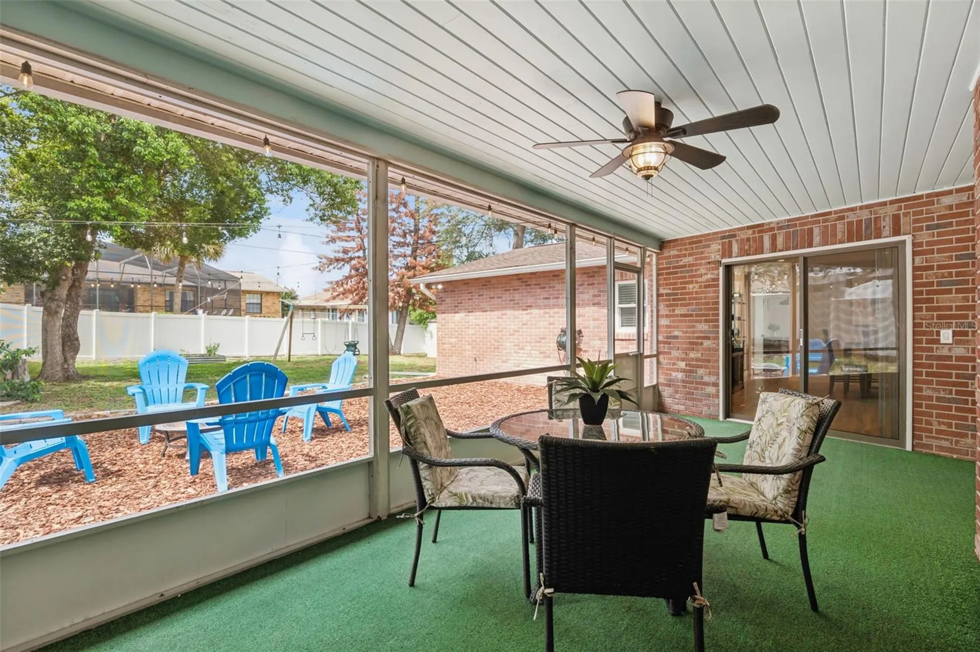 966 Vicksburg Street Deltona FL 32725