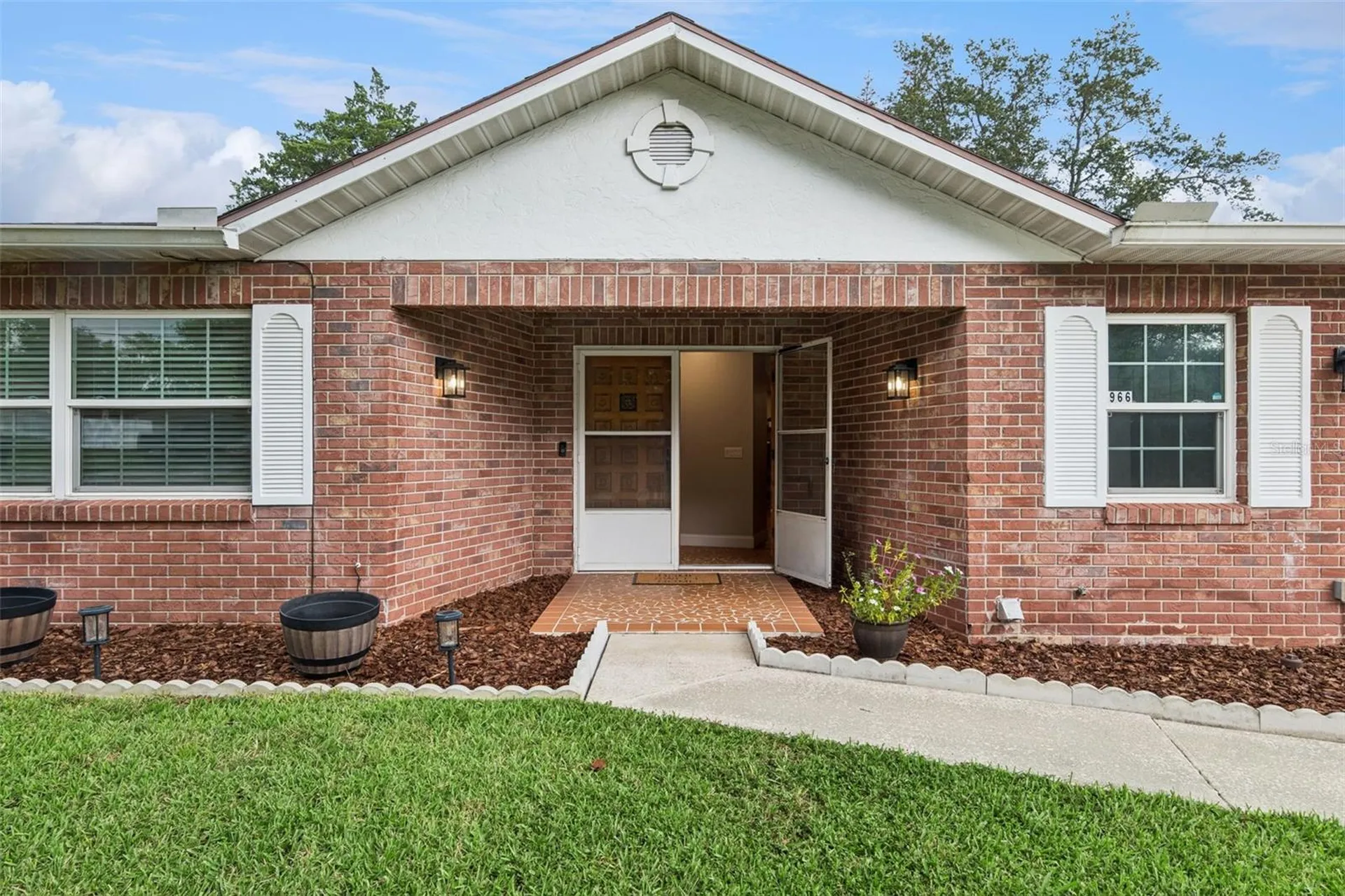 966 Vicksburg Street Deltona FL 32725