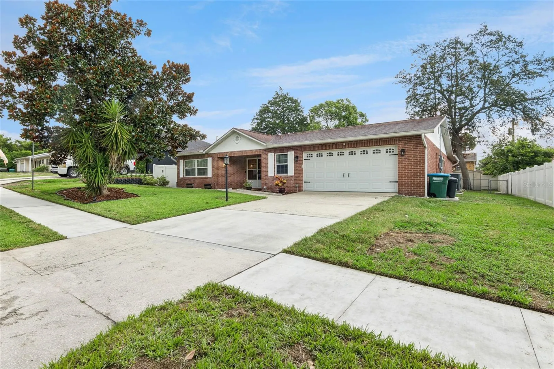 966 Vicksburg Street Deltona FL 32725