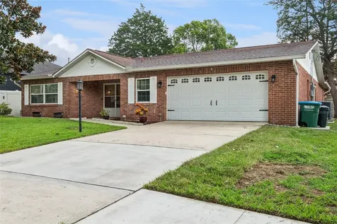966 Vicksburg Street Deltona FL 32725