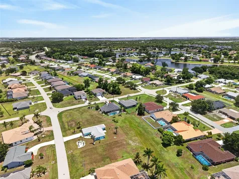 2250 Rio De Janeiro Avenue Punta Gorda FL 33983