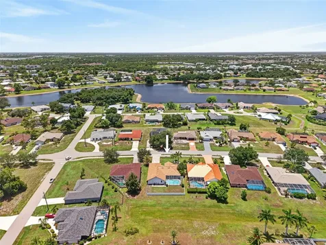 2250 Rio De Janeiro Avenue Punta Gorda FL 33983