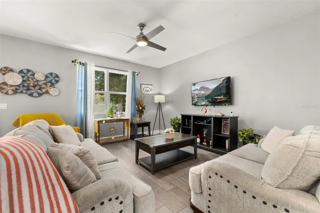 1222 Yorkshire Court Davenport FL 33896
