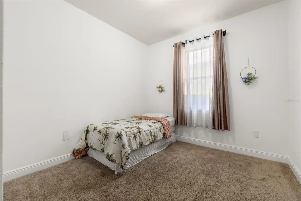 1222 Yorkshire Court Davenport FL 33896