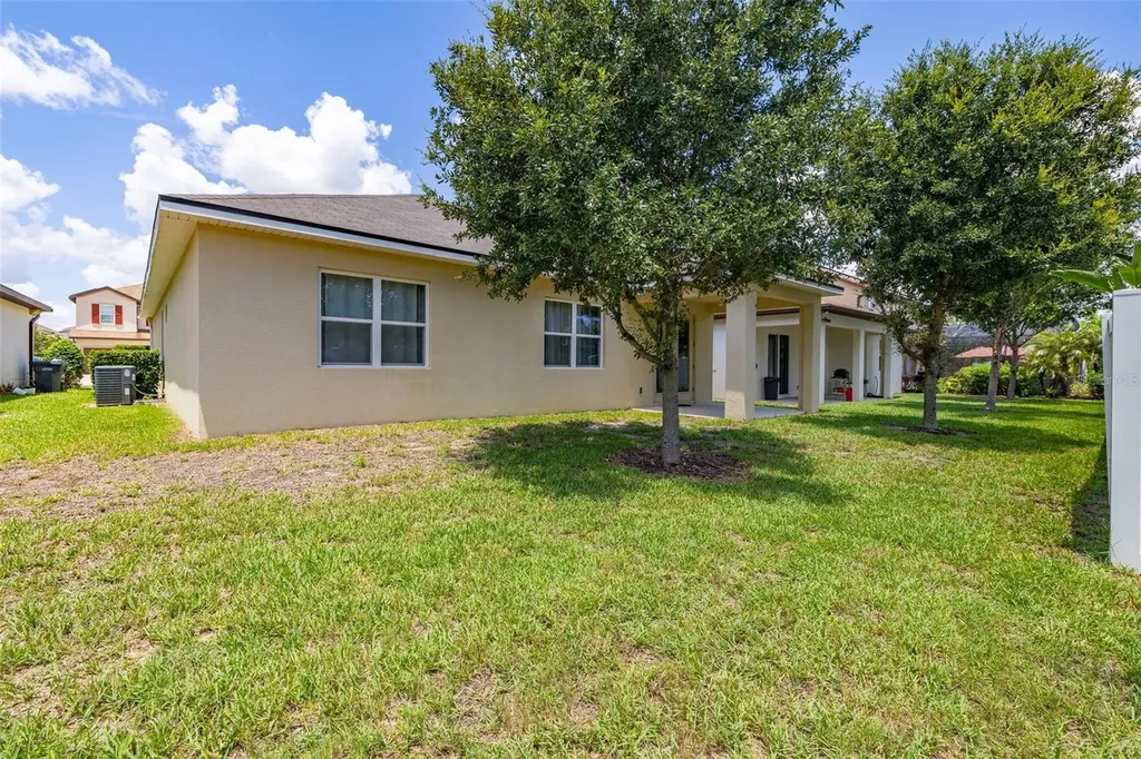 1222 Yorkshire Court Davenport FL 33896