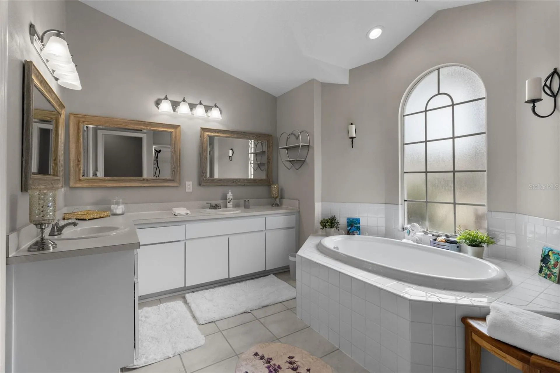 731 Brittany Park Boulevard Tarpon Springs FL 34689