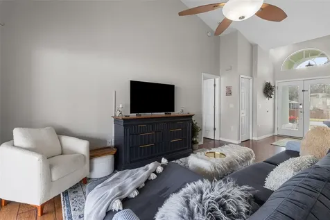 731 Brittany Park Boulevard Tarpon Springs FL 34689