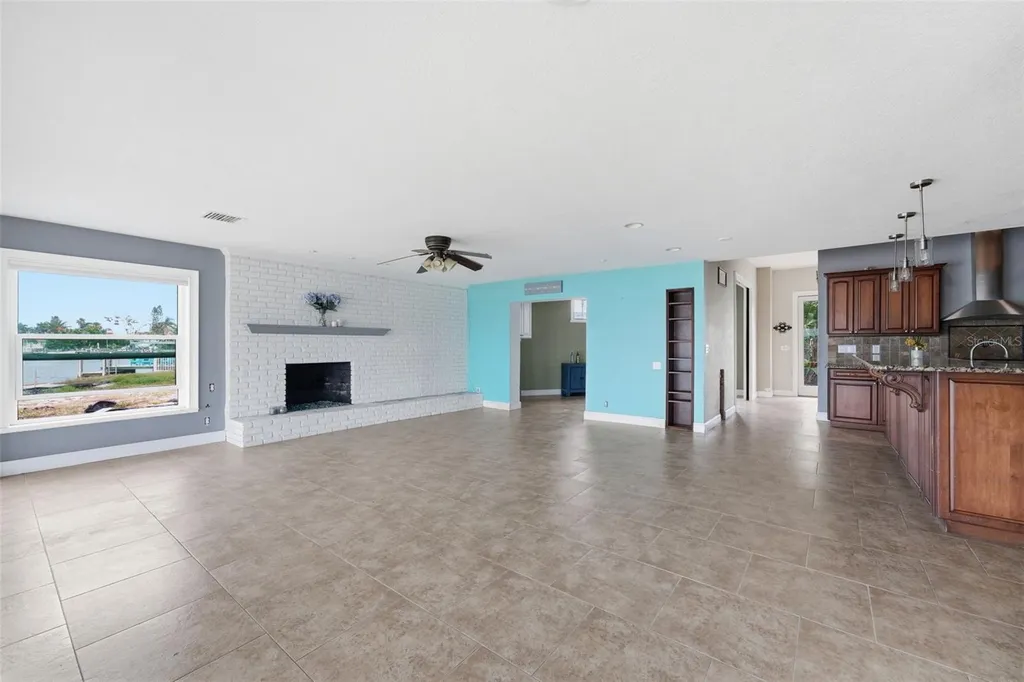 16115 4th Street E Redington Beach FL 33708