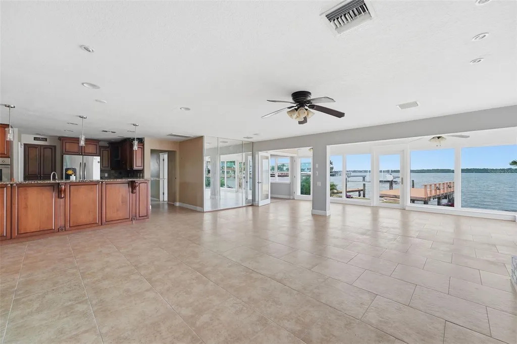 16115 4th Street E Redington Beach FL 33708