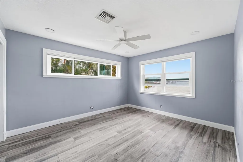 16115 4th Street E Redington Beach FL 33708