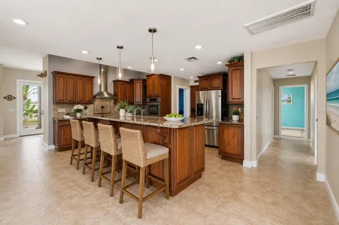 16115 4th Street E Redington Beach FL 33708