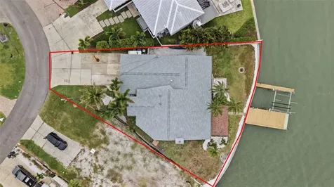 16115 4th Street E Redington Beach FL 33708