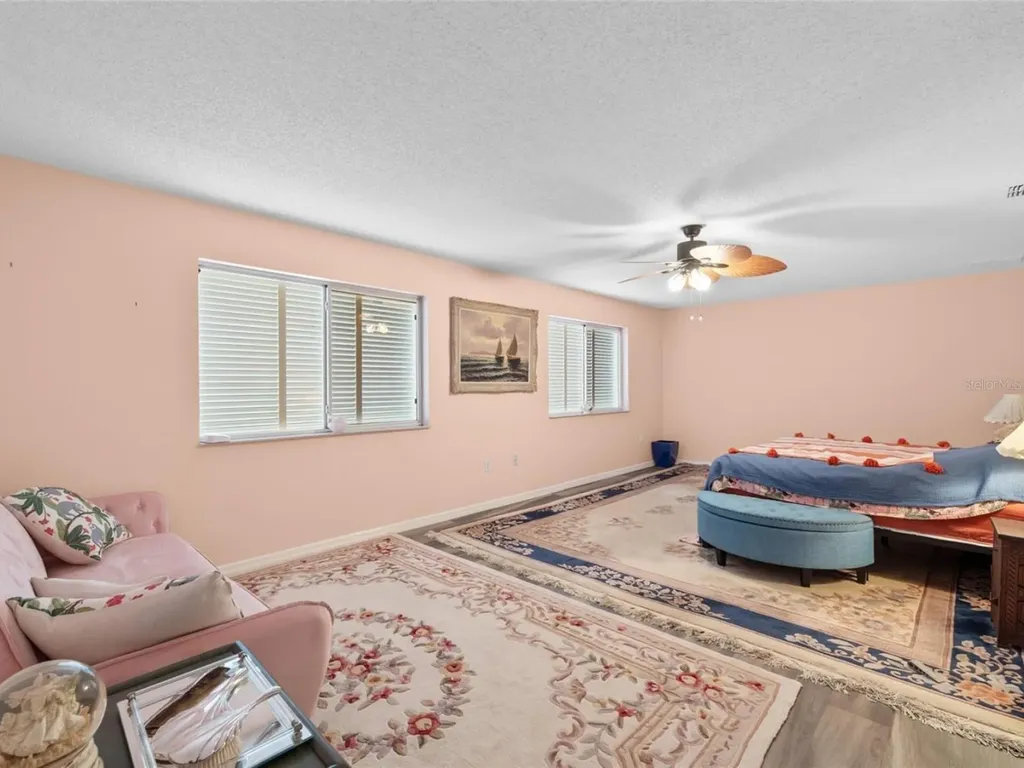 3910 77th Place E Sarasota FL 34243